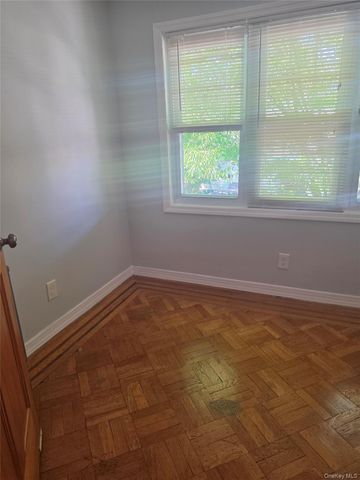 84-33 124th Street 2FL, Kew Gardens, NY 11415
