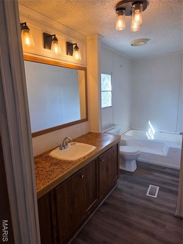 2417 E Main Street REAR, Belleville, IL 62221