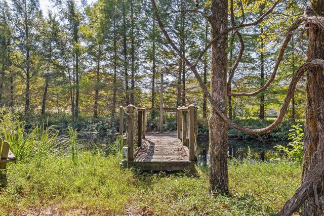 365 CROOKED CREEK DR, Oakland, TN 38060