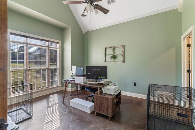 365 CROOKED CREEK DR, Oakland, TN 38060