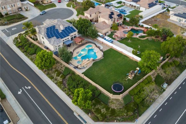 42490 Azure Sky Court, Murrieta, CA 92562