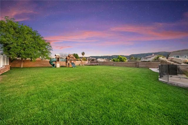 42490 Azure Sky Court, Murrieta, CA 92562