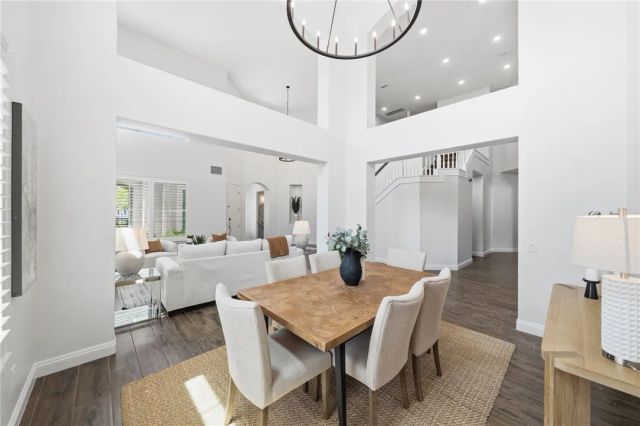 42490 Azure Sky Court, Murrieta, CA 92562
