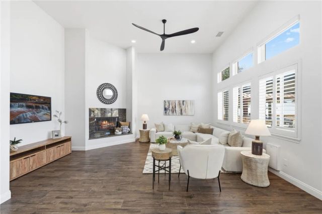 42490 Azure Sky Court, Murrieta, CA 92562