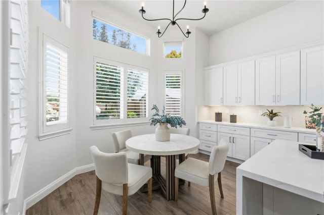 42490 Azure Sky Court, Murrieta, CA 92562