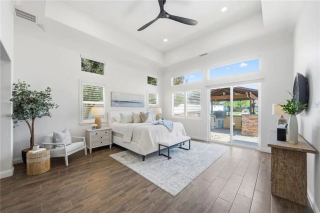 42490 Azure Sky Court, Murrieta, CA 92562