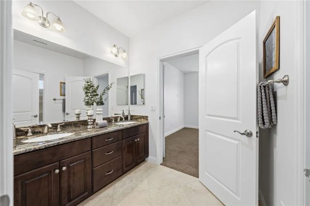 42490 Azure Sky Court, Murrieta, CA 92562