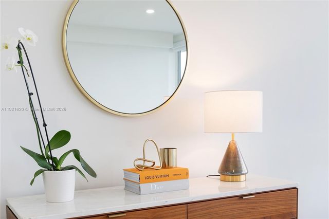 1500 Bay Rd 1558S, Miami Beach, FL 33139