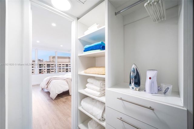 1500 Bay Rd 1558S, Miami Beach, FL 33139