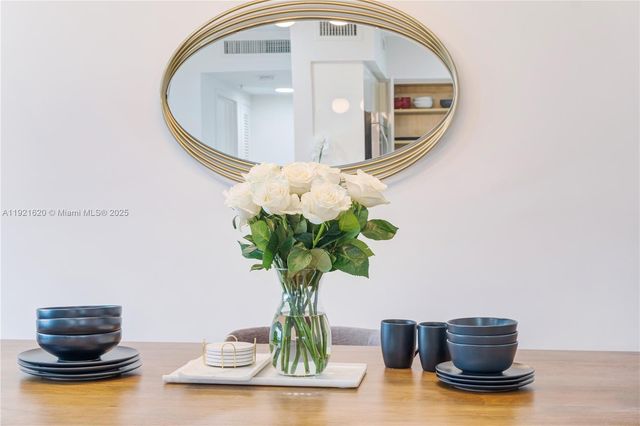 1500 Bay Rd 1558S, Miami Beach, FL 33139