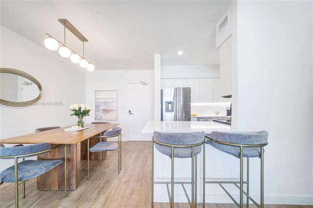 1500 Bay Rd 1558S, Miami Beach, FL 33139