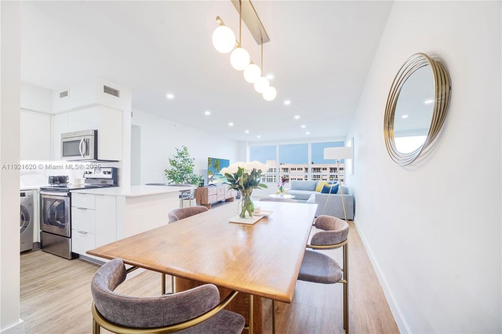 1500 Bay Rd 1558S, Miami Beach, FL 33139