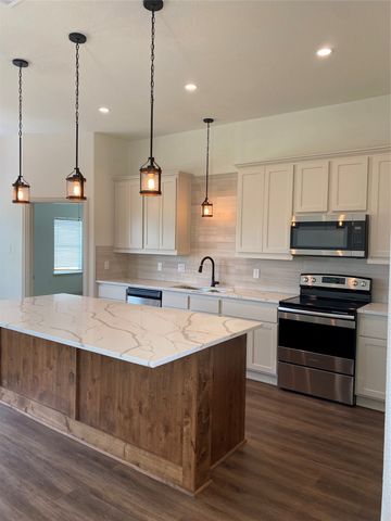 115 Panther Loop, Mabank, TX 75147