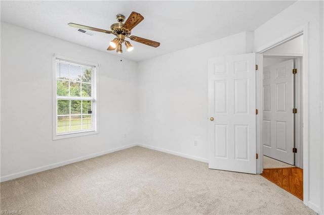 6910 Oak Bend Trail, Greensboro, NC 27410