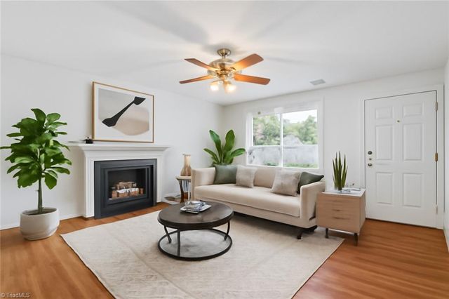 6910 Oak Bend Trail, Greensboro, NC 27410