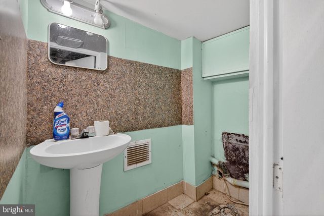 542 HIGH ST, Lancaster, PA 17603