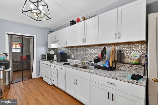 542 HIGH ST, Lancaster, PA 17603