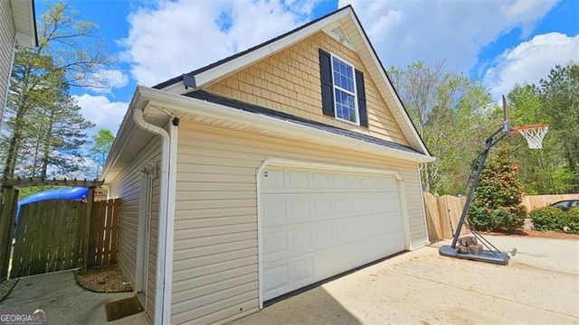 156 BROOKRIDGE Court, Douglasville, GA 30134