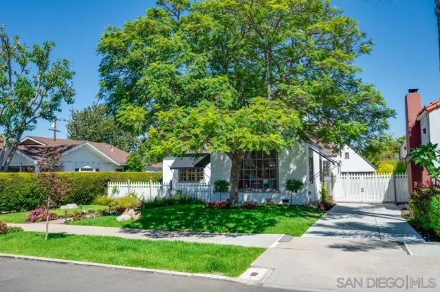 4663 Biona Drive, San Diego, CA 92116