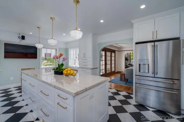 4663 Biona Drive, San Diego, CA 92116