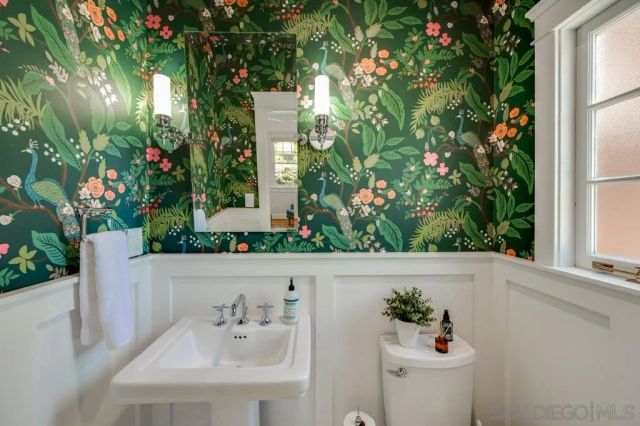 4663 Biona Drive, San Diego, CA 92116