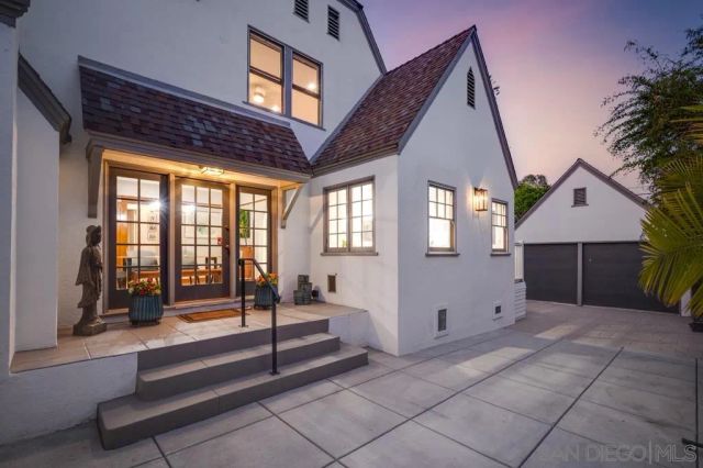 4663 Biona Drive, San Diego, CA 92116