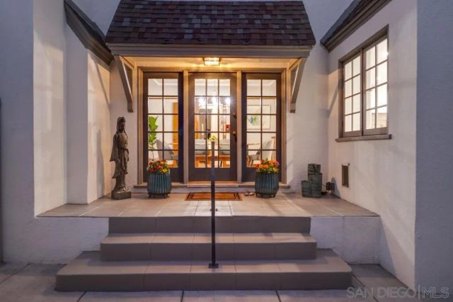 4663 Biona Drive, San Diego, CA 92116