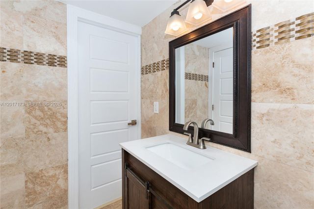 19370 Collins Ave 621, Sunny Isles Beach, FL 33160