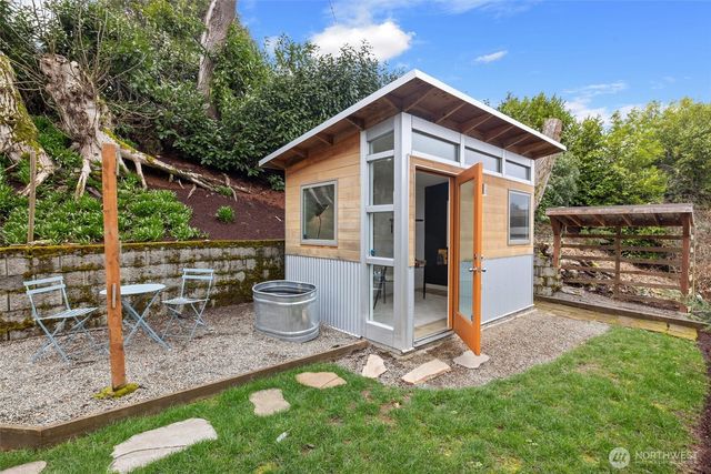3912 S Findlay Street, Seattle, WA 98118