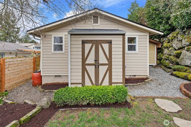 3912 S Findlay Street, Seattle, WA 98118