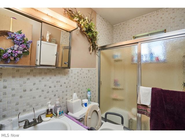 2830-2832 Morewood Road, Fairlawn, OH 44333