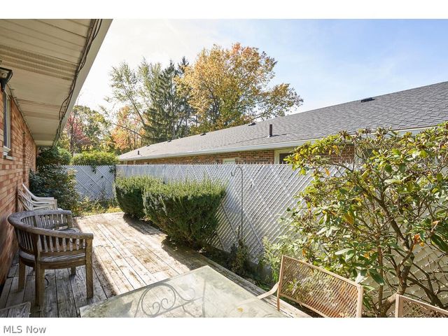 2830-2832 Morewood Road, Fairlawn, OH 44333