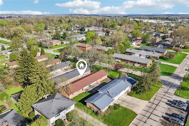 2830-2832 Morewood Road, Fairlawn, OH 44333