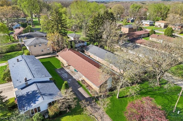 2830-2832 Morewood Road, Fairlawn, OH 44333