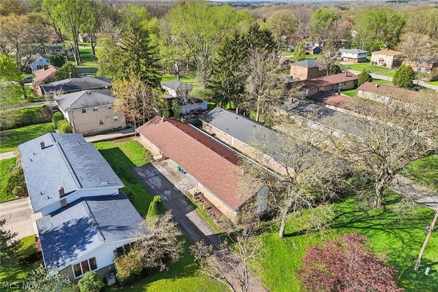 2830-2832 Morewood Road, Fairlawn, OH 44333