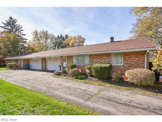 2830-2832 Morewood Road, Fairlawn, OH 44333
