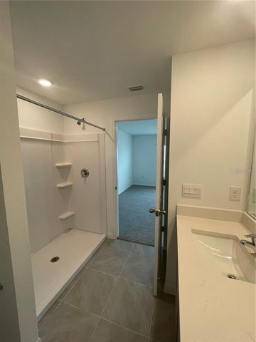 37472 SHARKS EYE LN, Zephyrhills, FL 33541