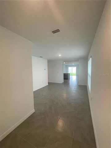 37472 SHARKS EYE LN, Zephyrhills, FL 33541