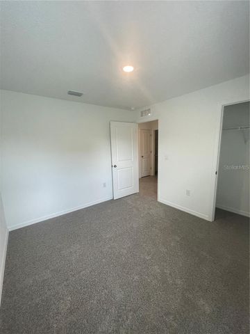 37472 SHARKS EYE LN, Zephyrhills, FL 33541