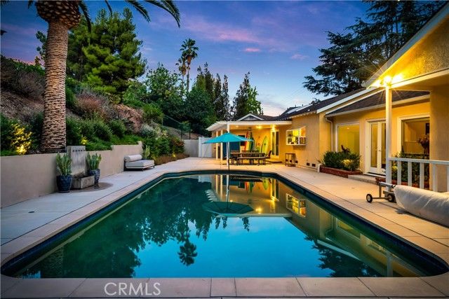 19631 Rosita Street, Tarzana (los Angeles), CA 91356