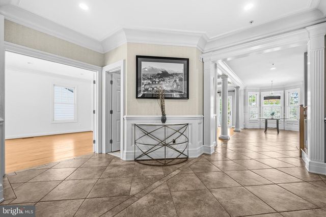 9421 HOLLAND AVE, Bethesda, MD 20814