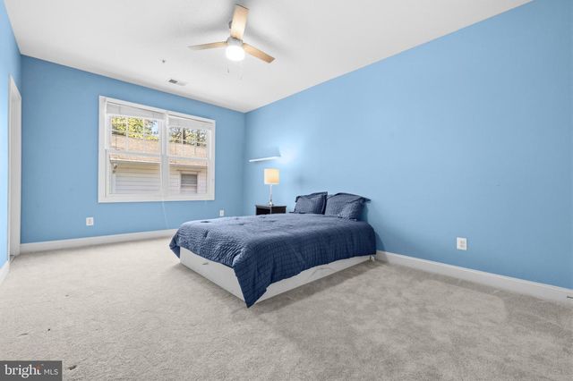 9421 HOLLAND AVE, Bethesda, MD 20814