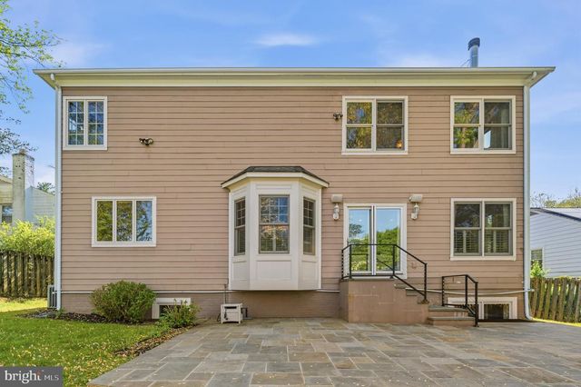 9421 HOLLAND AVE, Bethesda, MD 20814