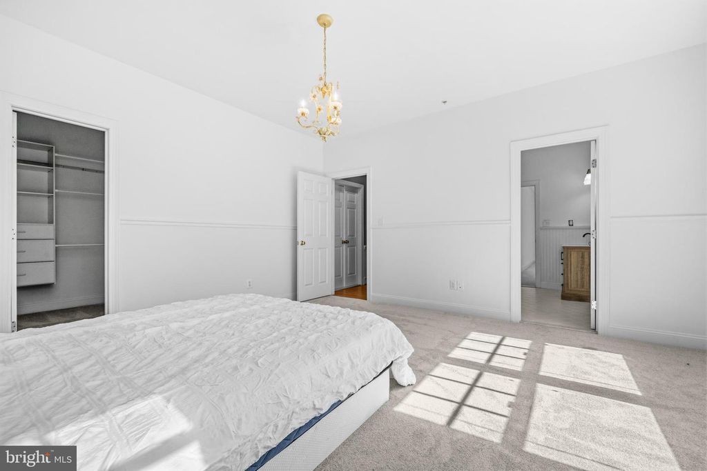 Image 37 of property listing at 9421 HOLLAND AVE, Bethesda, MD 20814