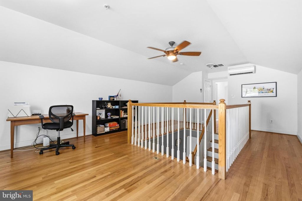 Image 40 of property listing at 9421 HOLLAND AVE, Bethesda, MD 20814