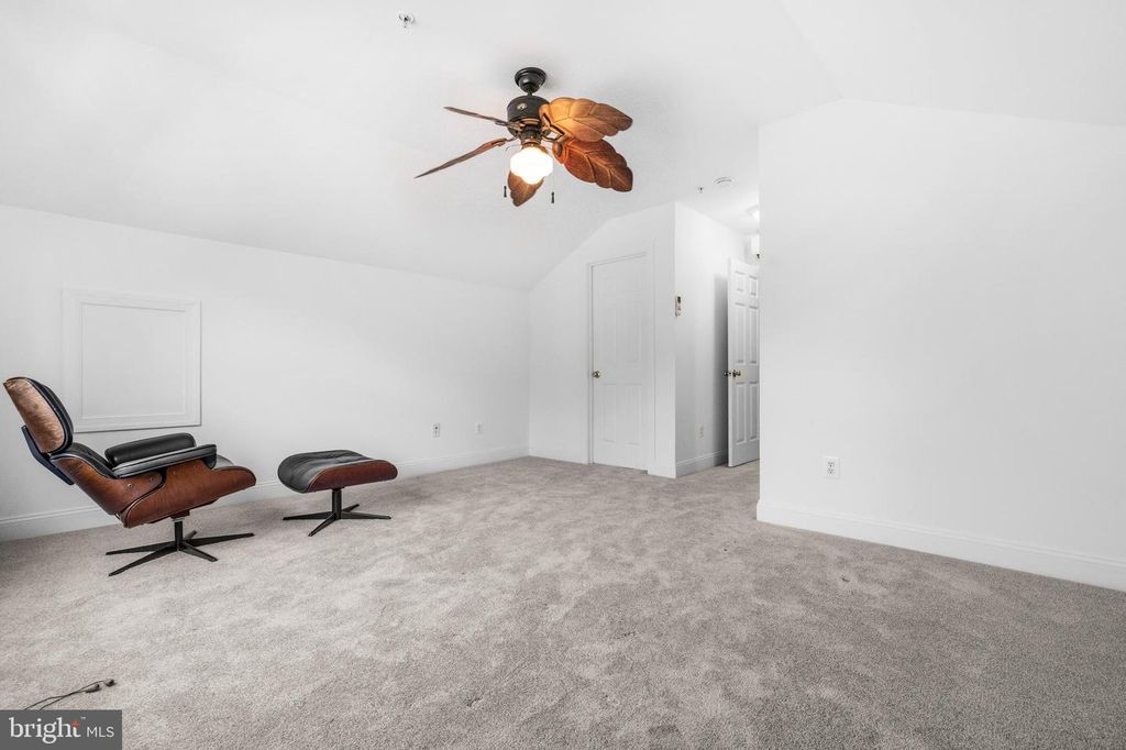 Image 42 of property listing at 9421 HOLLAND AVE, Bethesda, MD 20814