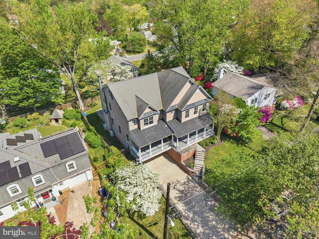 Image 52 of property listing at 9421 HOLLAND AVE, Bethesda, MD 20814