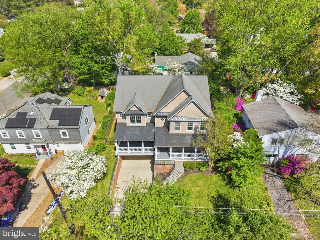 Image 61 of property listing at 9421 HOLLAND AVE, Bethesda, MD 20814