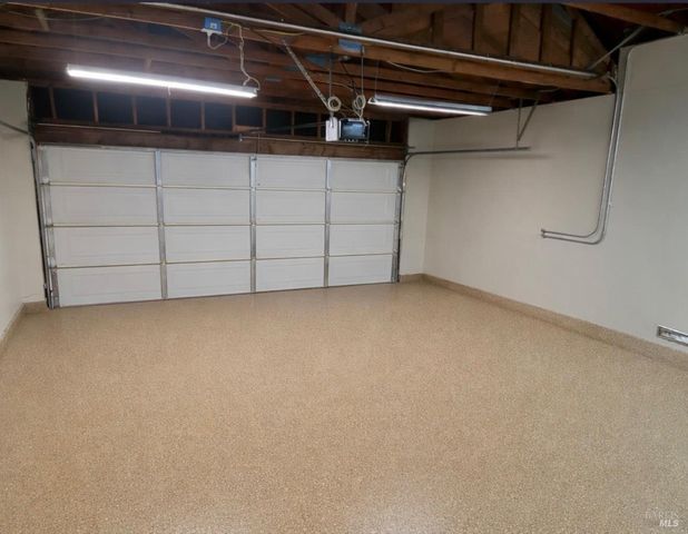 1130 Silk Oak Dr, Suisun City, CA 94585