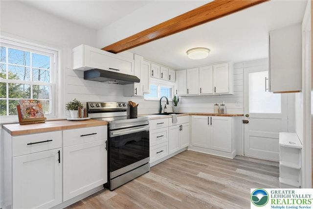 292 Walter Road, New Britain Twp, PA 18914